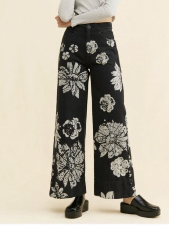 We The Free Denim - We The Free Free People Talia Wide Leg High Rise Floral Print Black Jeans Sz 32